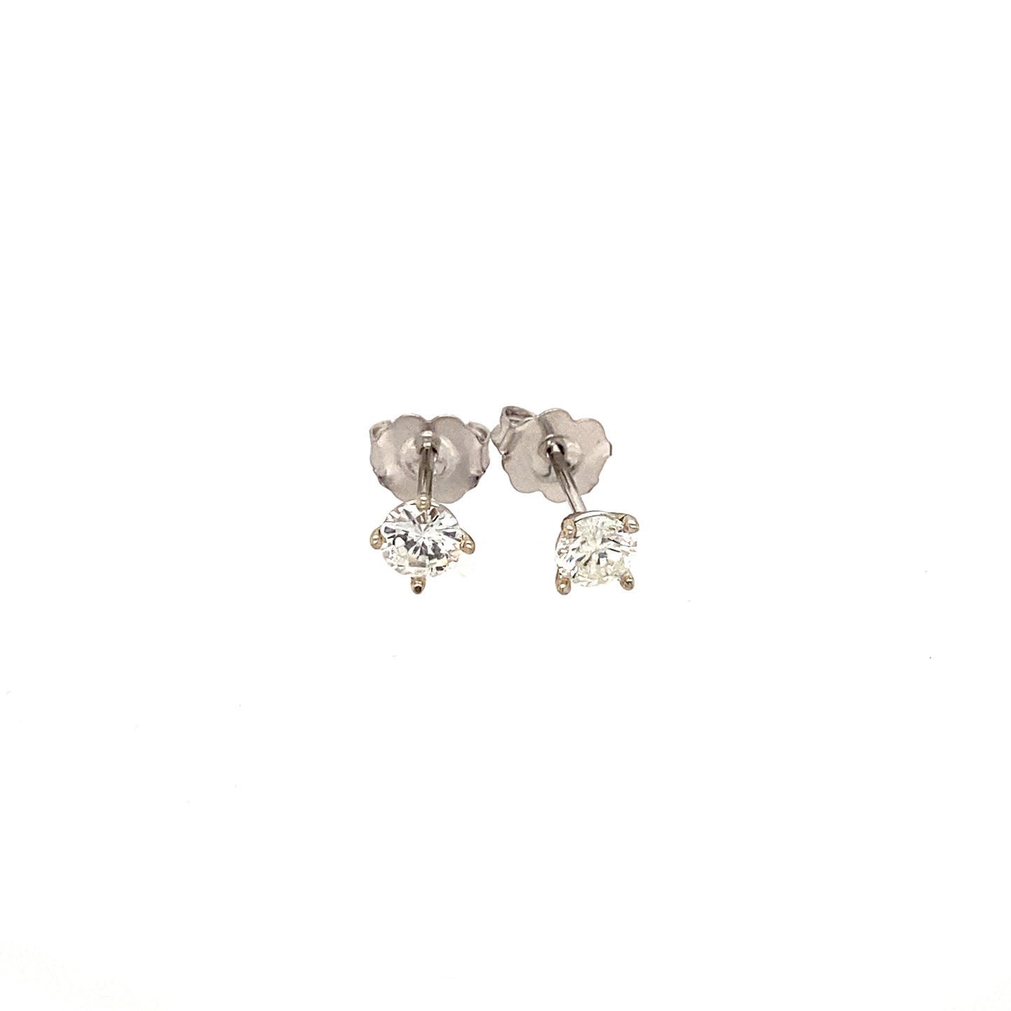 14K White Gold 0.50 ctw Diamond Stud Earrings