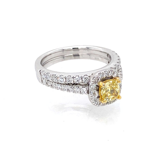 18K White Gold Yellow Cushion Cut Diamond Engagement & Wedding Ring